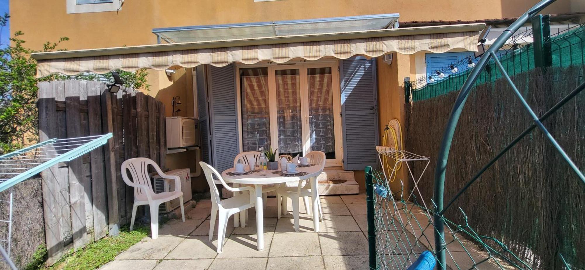 Mazet Climatise Rdj Plages Parking Wifi Gratuit La Londe-les-Maures Exteriör bild